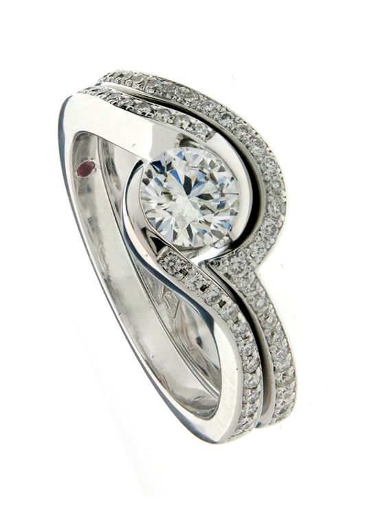 Swirl Solitaire Diamond Ring with pavé band
