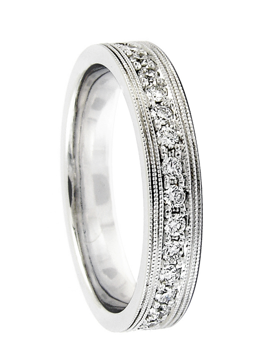 Diamond pavé eternity ring with two rows of milgrain in platinum 950
